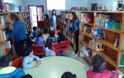 VISITA A LA BIBLIOTECA DE NUESTROS ESCOLARES (Ampliar Noticia)