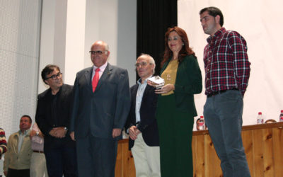 ENTREGA DE DISTINCIONES A DOTANTES DE SANGRE (Ampliar Noticia)